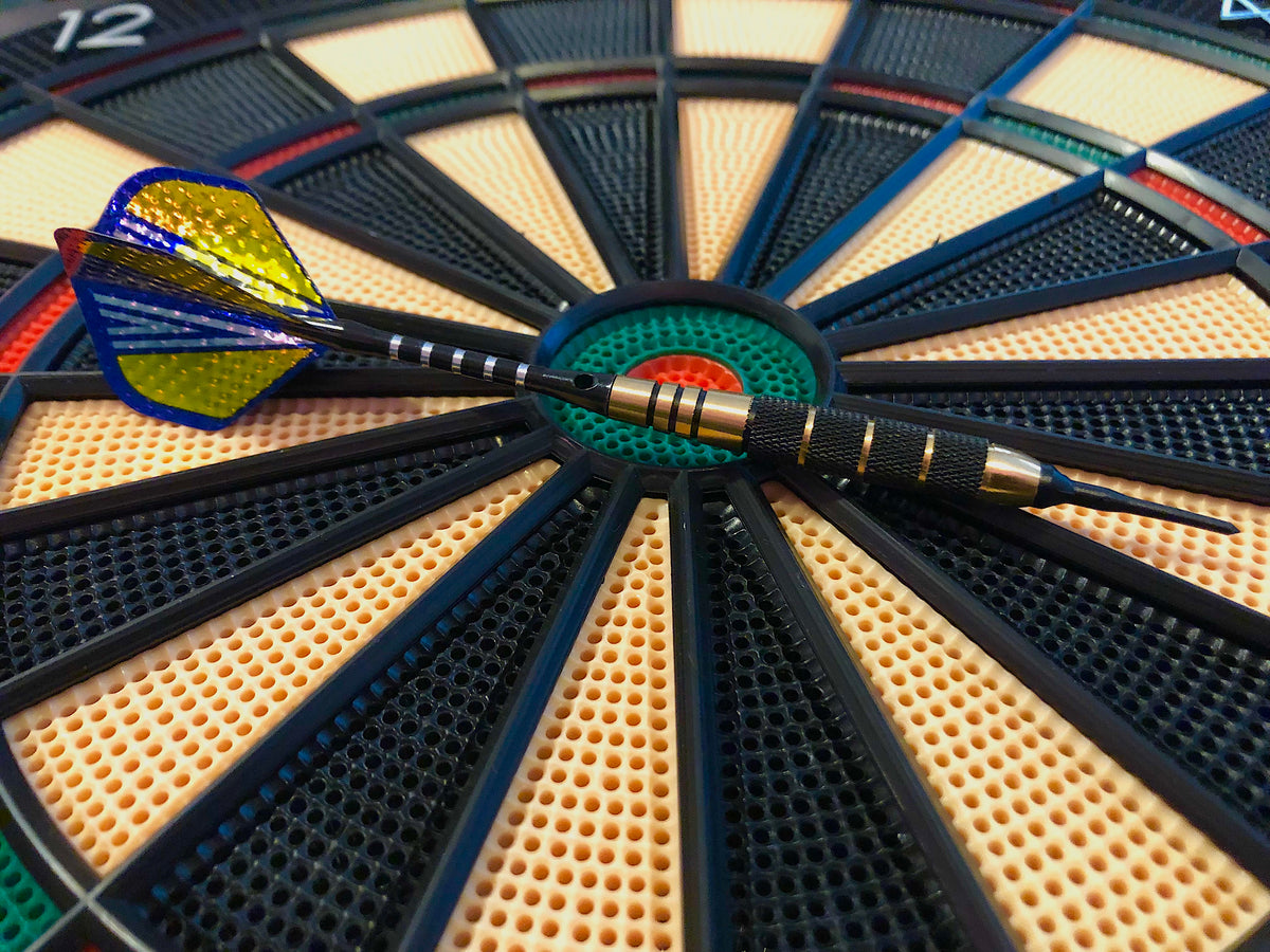 heinsa Dartpfeile mit Kunstoffspitze 18g (6er Set)